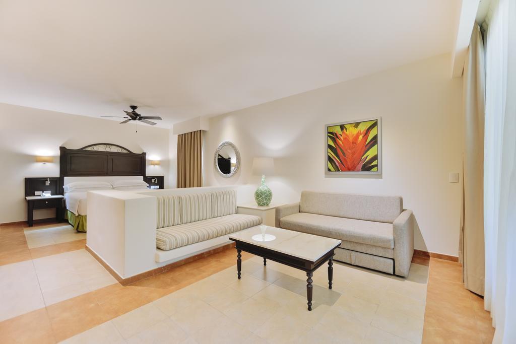 Occidental At Xcaret Destination Hotel Playa del Carmen Bagian luar foto Suite at the hotel